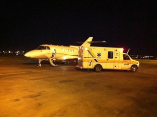 312201_219427344778593_1149151453_n